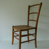 Chaise de nourrice ancienne en bois
