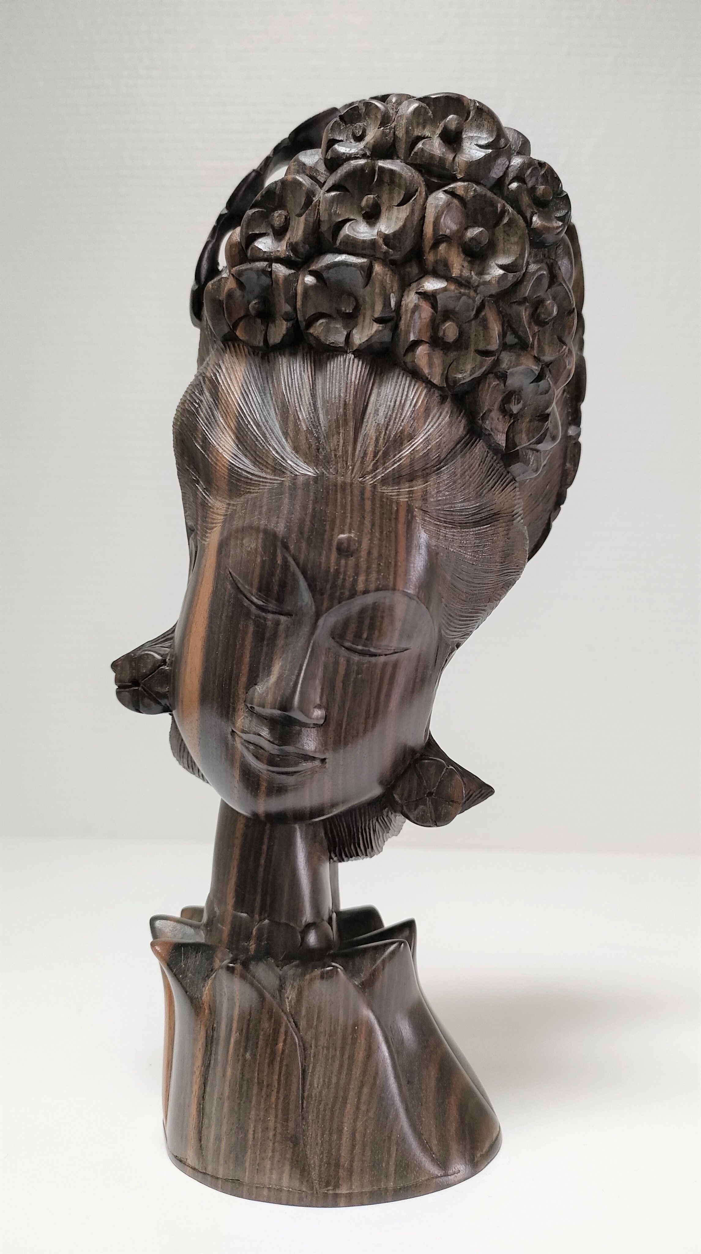 Wooden bust of woman with floral headdress sculptural work of the 60s-70s