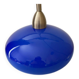 Blue opaline suspension