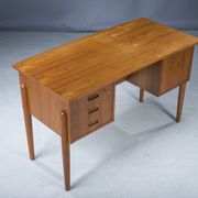 Danish teak desk, 1970s