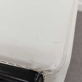 Pair of vintage Throw Away Armchairs by Willie Landels for Zanotta, white Vinyl