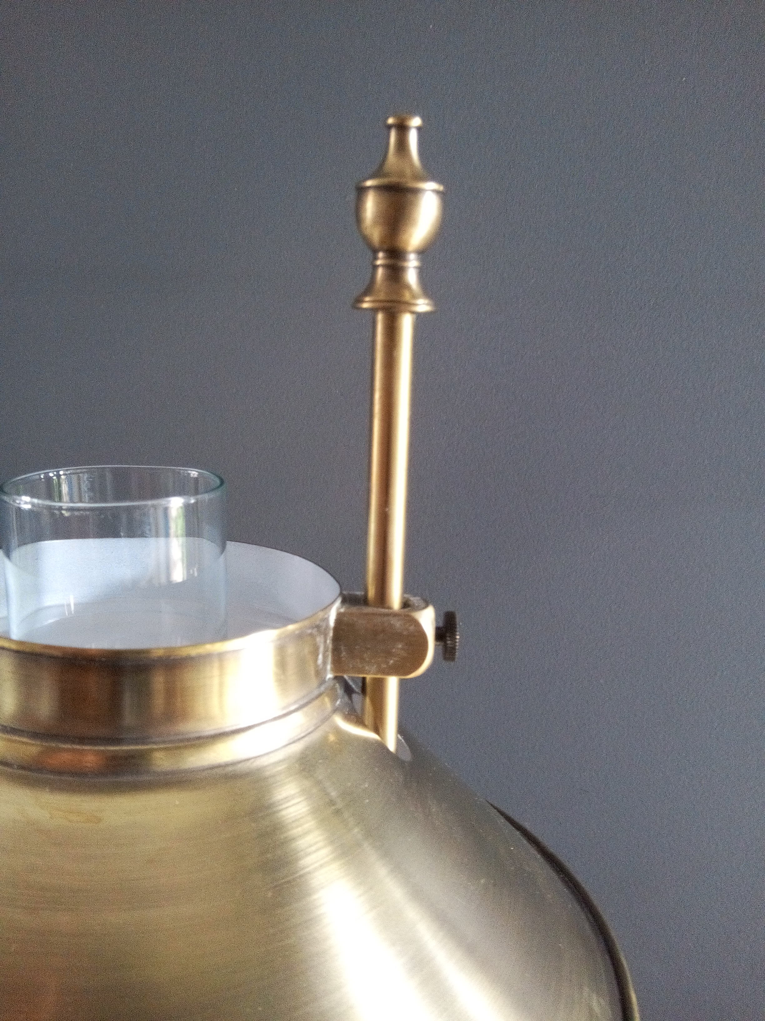 Contemporary pose lamp " orient express " patinated metal