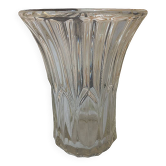 Vase verre moulé