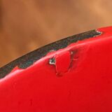 Red enamelled cast iron pot in mid-century style with teak handle by Timo Sarpaneva for Rosenlew of Finland, 1960s.