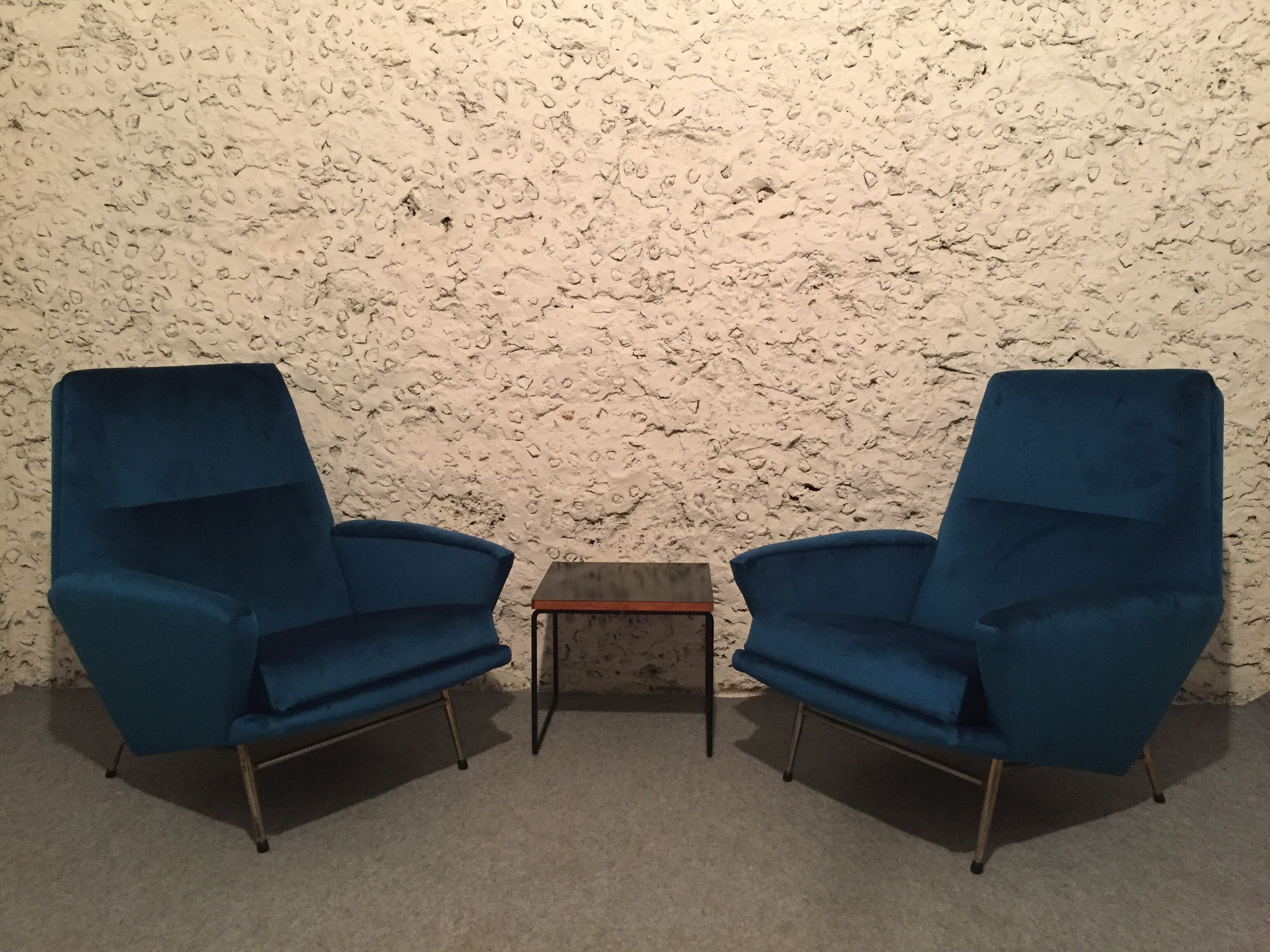 Pair of chairs of Guy Besnard in blue velvet