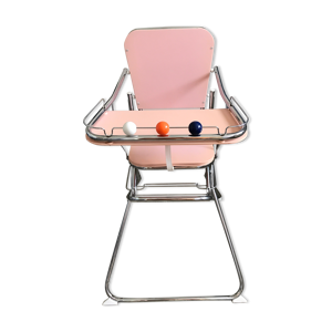 Chaise haute bébé rose pâle