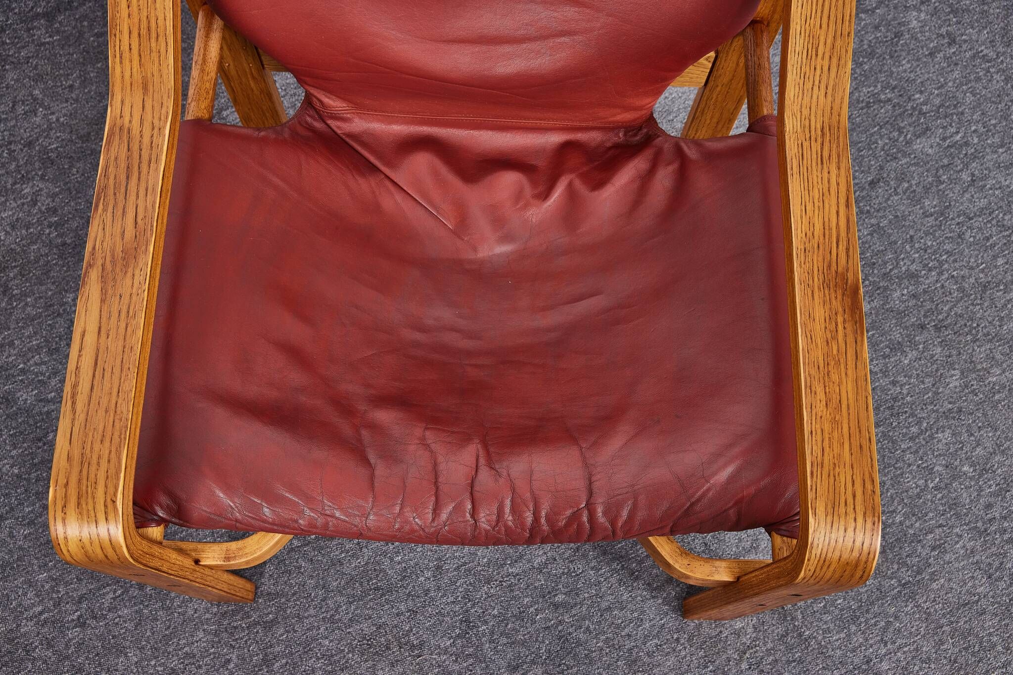 Vintage, Leather and Plywood Andy Armchairs by Janos Bodnar, Hungary, 1977, Set of 2