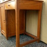 1940 in oak desk