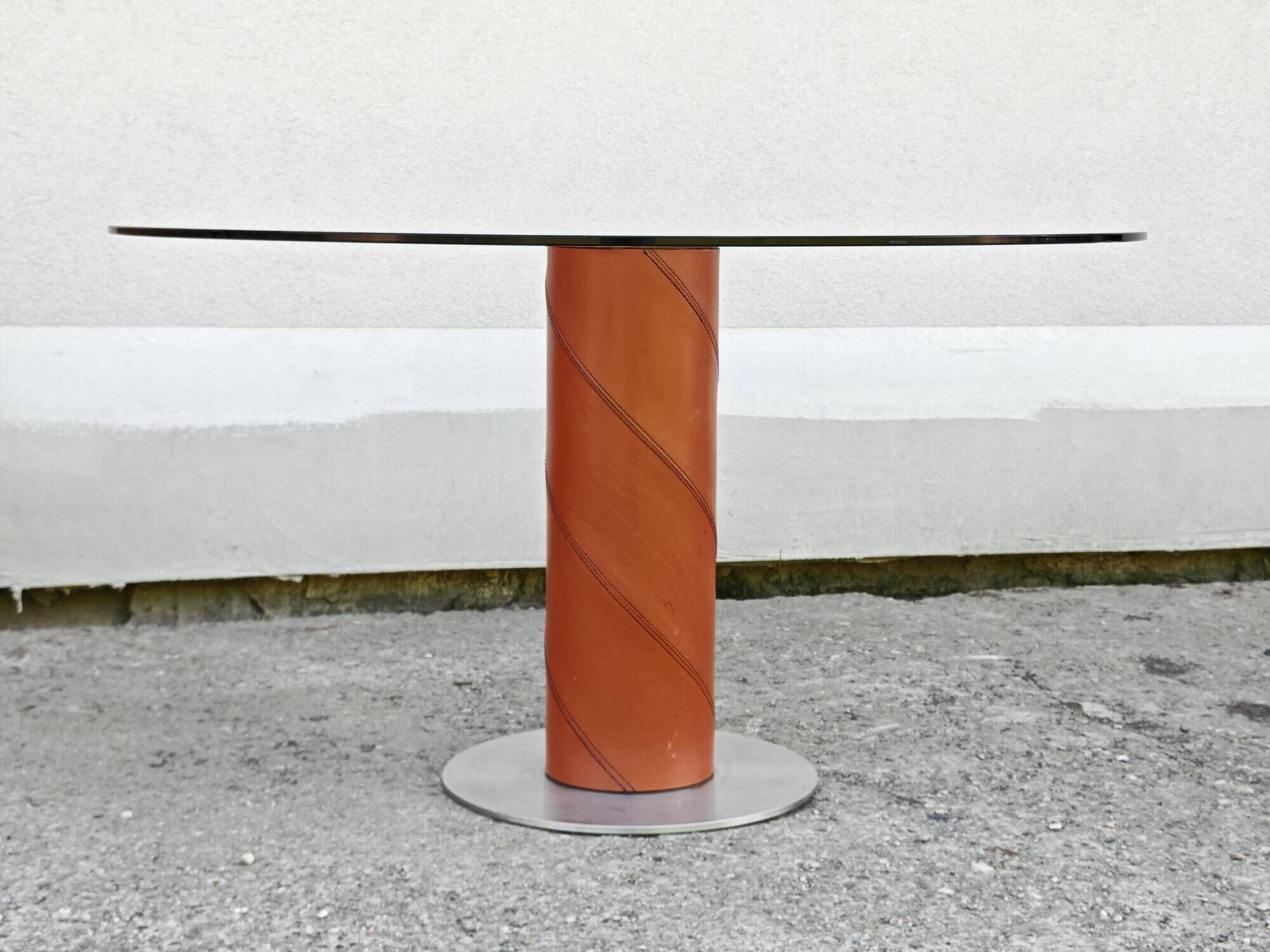 Postmodern dining table in leather and glass by Giancarlo Vegni for Fasem.