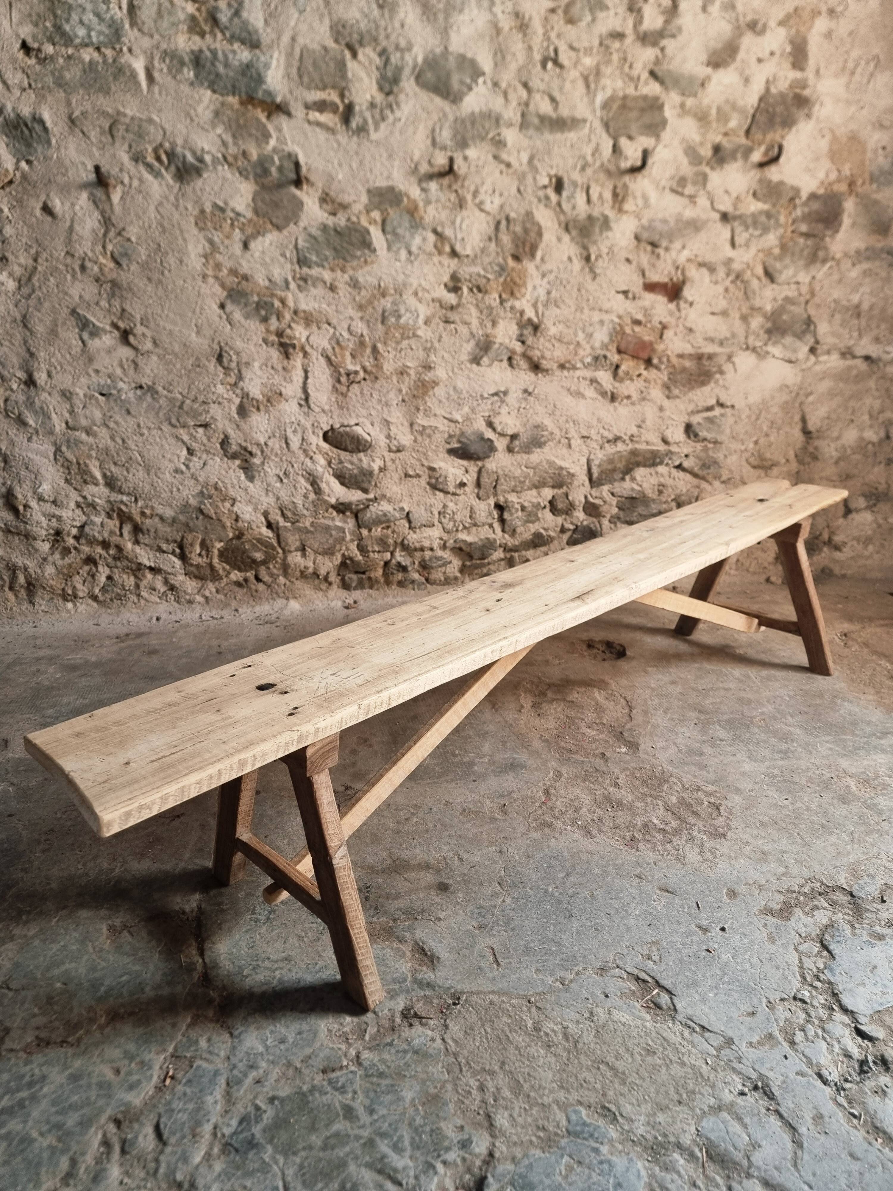 French antique wooden bench – Rustic farmhouse bench – Poplar and chestnut – Late 19th century – 198 cm