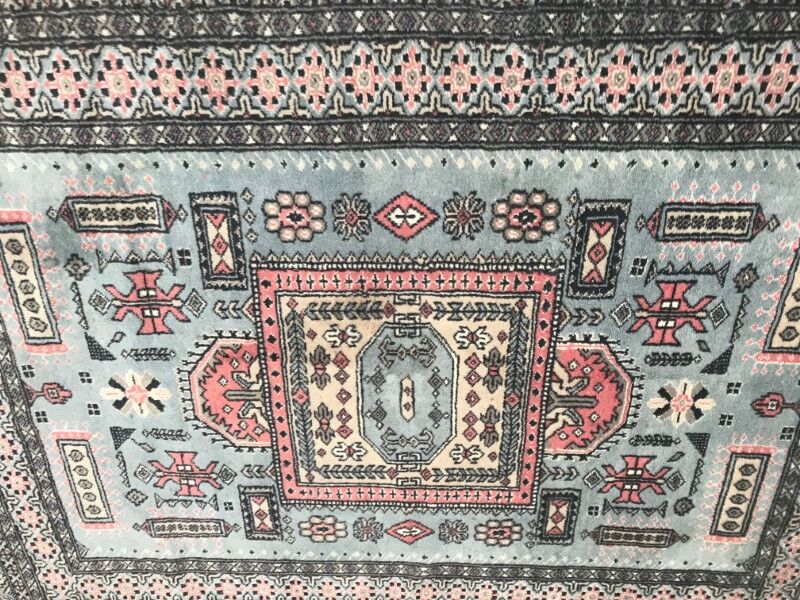 Pakistan is 125 X 190 CM hand vintage carpet