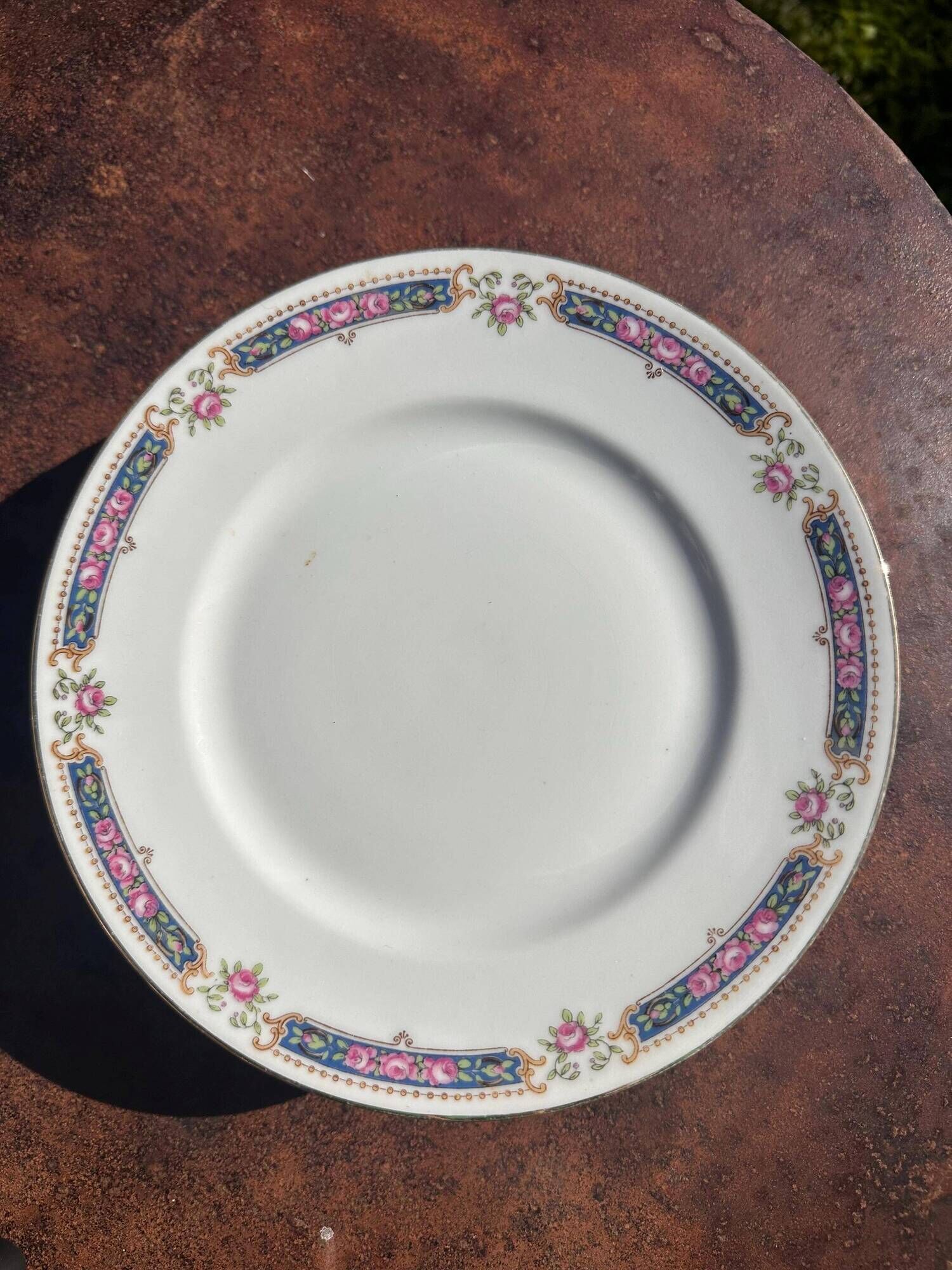 Set of 6 dessert plates in Limoges porcelain, Bernardaud & Co, dec