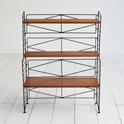 Bibliothèque modulaire scandinave de style "String" des années 1950-60.