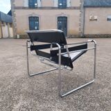 B3 Wassily armchair by Marcel Breuer design