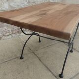 Wrought iron coffee table and its solid oak top