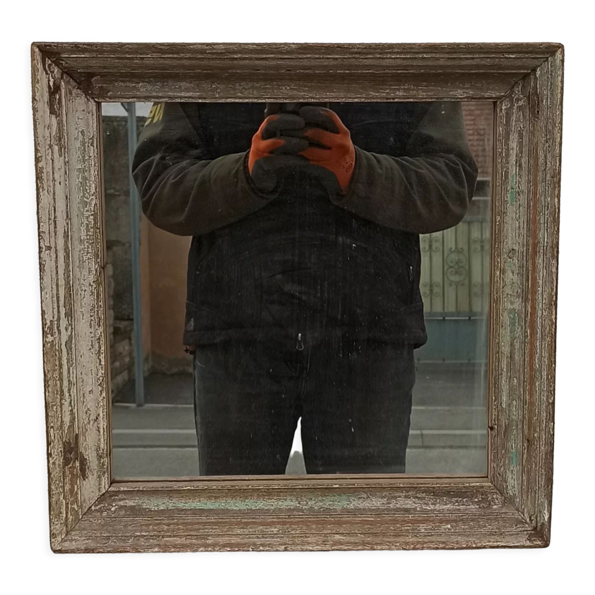 Square wooden mirror