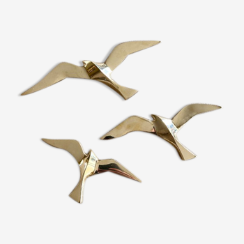 Series of 3 golden brass seagulls to hang