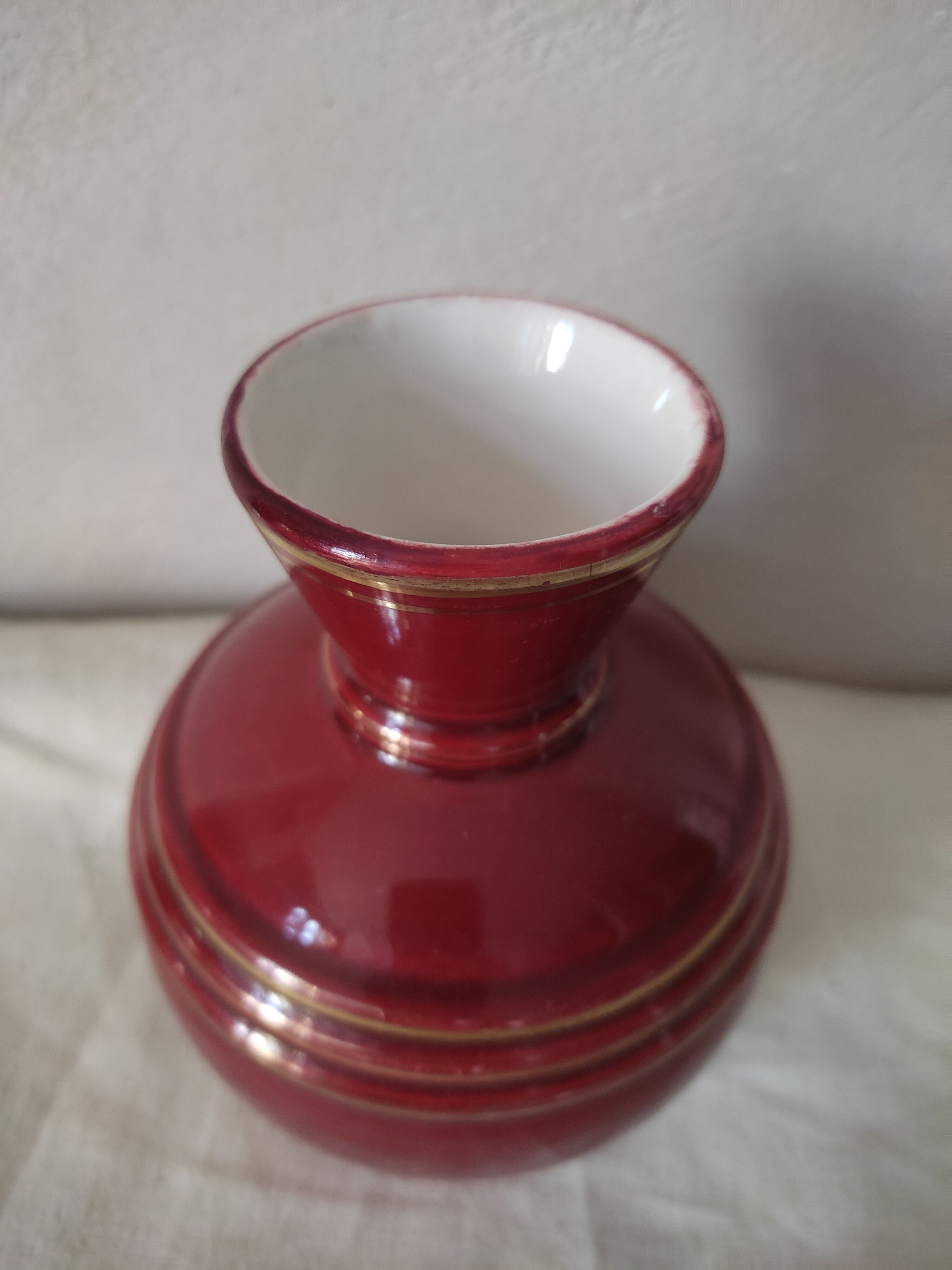 Art deco vase in faience