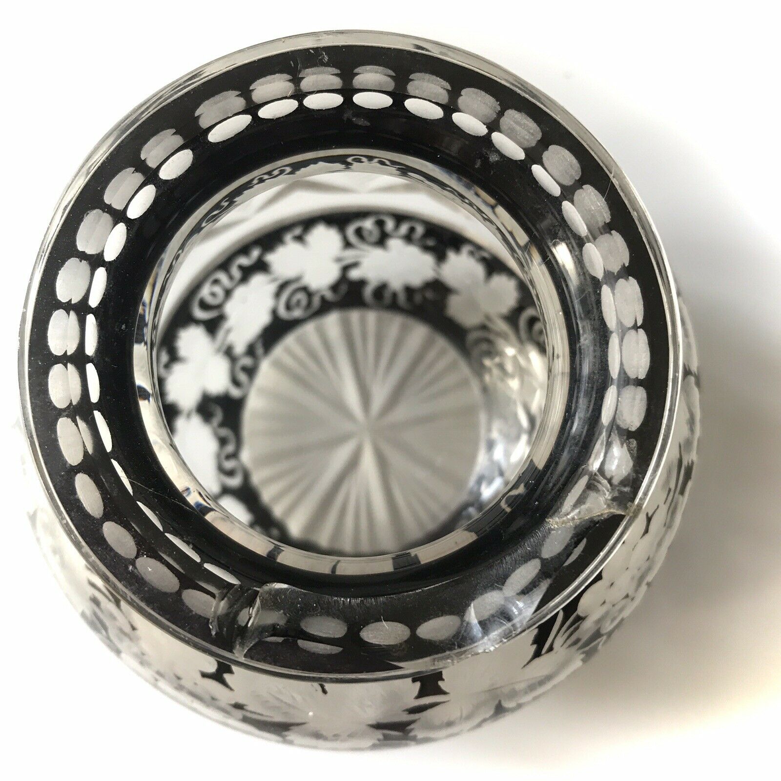 Black Bohemian crystal ball vase engraved with pampers