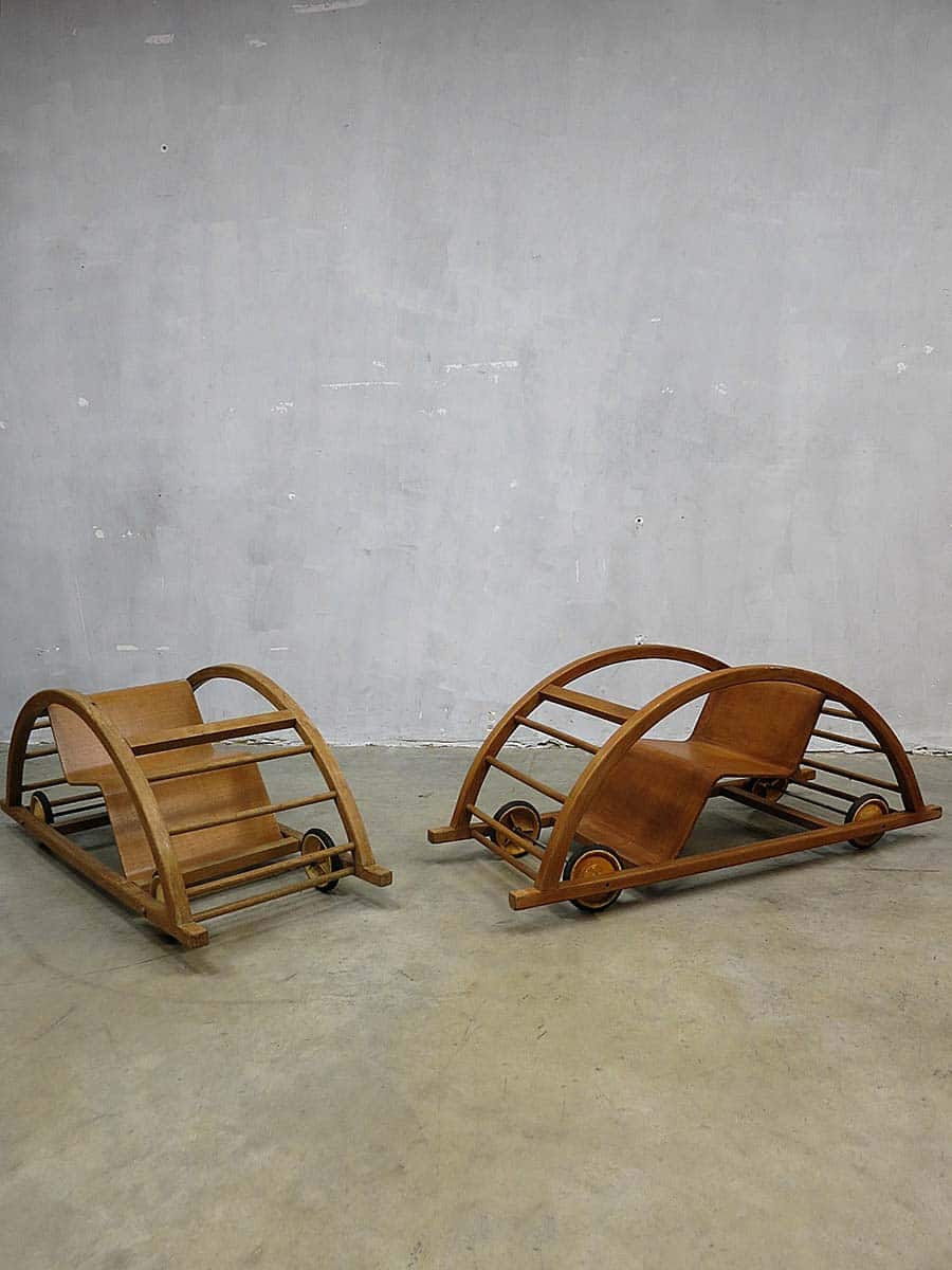 Lot of 2 Chair lullabies
