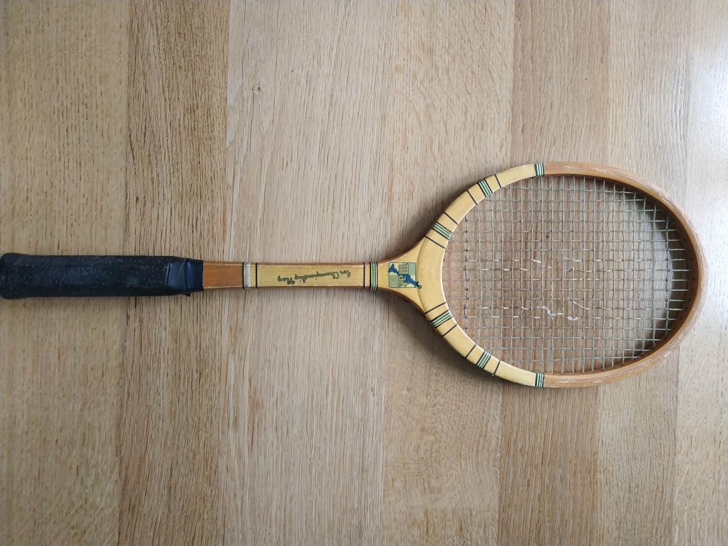 Tennis racket