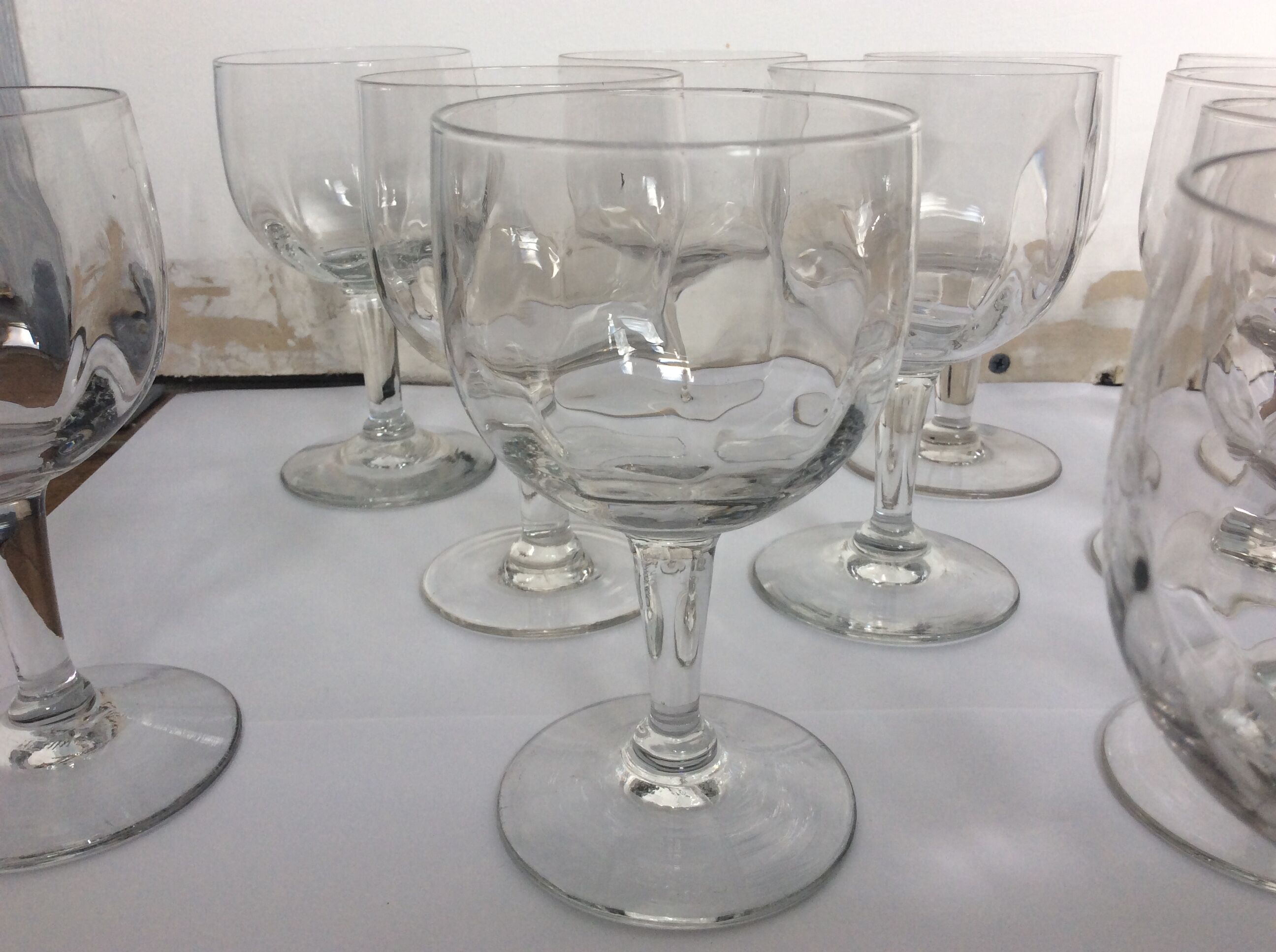 12 vintage foot glasses