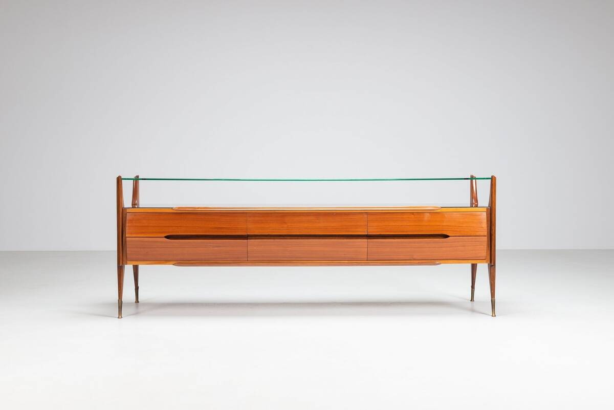 Buffet italien en noyer G. Cecchini e C. Cantu Italie 1950
