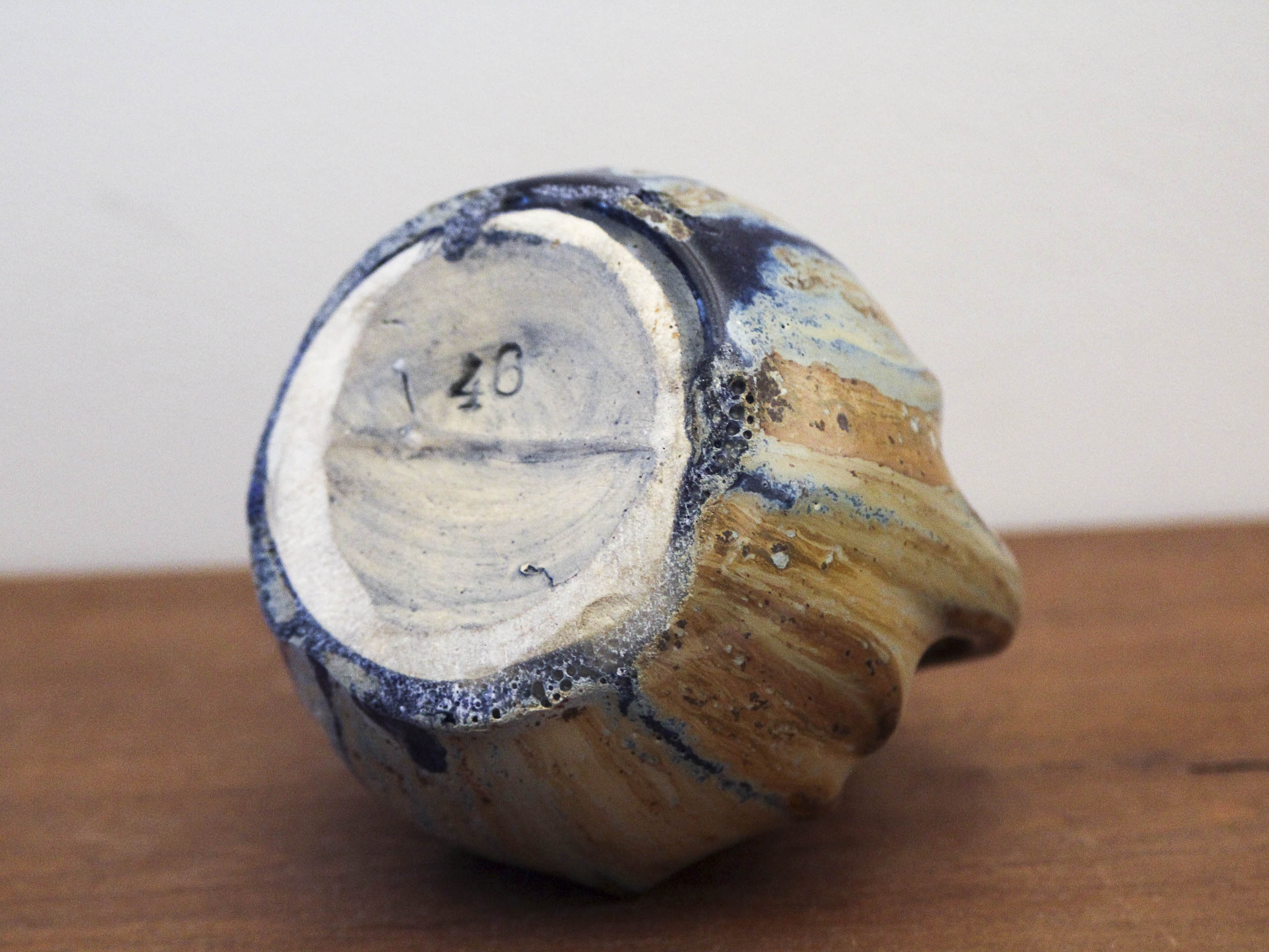 Art deco ceramic vase with coulure