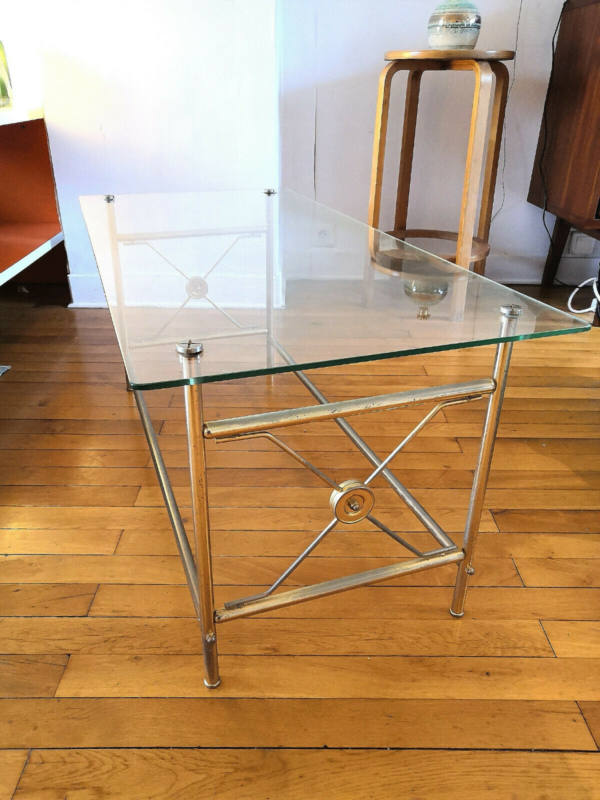 Coffee table 60/70 brass and glass