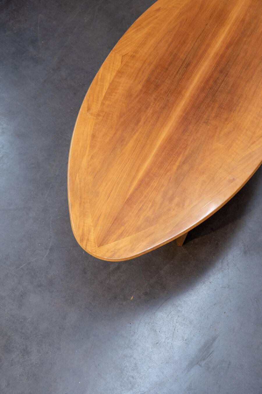 Oval teak coffee table