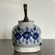 Théière ancienne zoomorphe en porcelaine de Chine