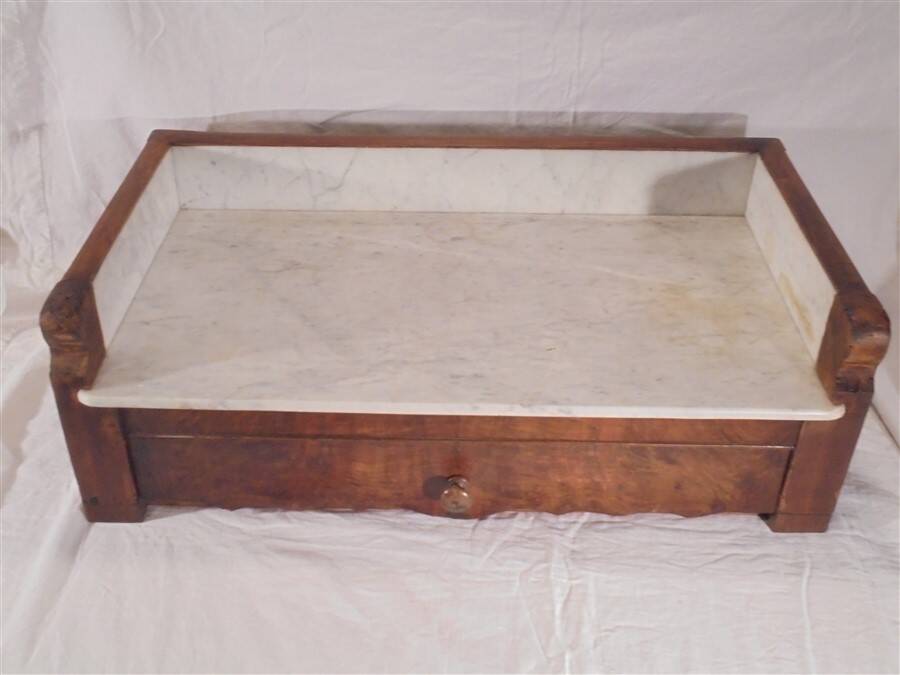 Vanity unit