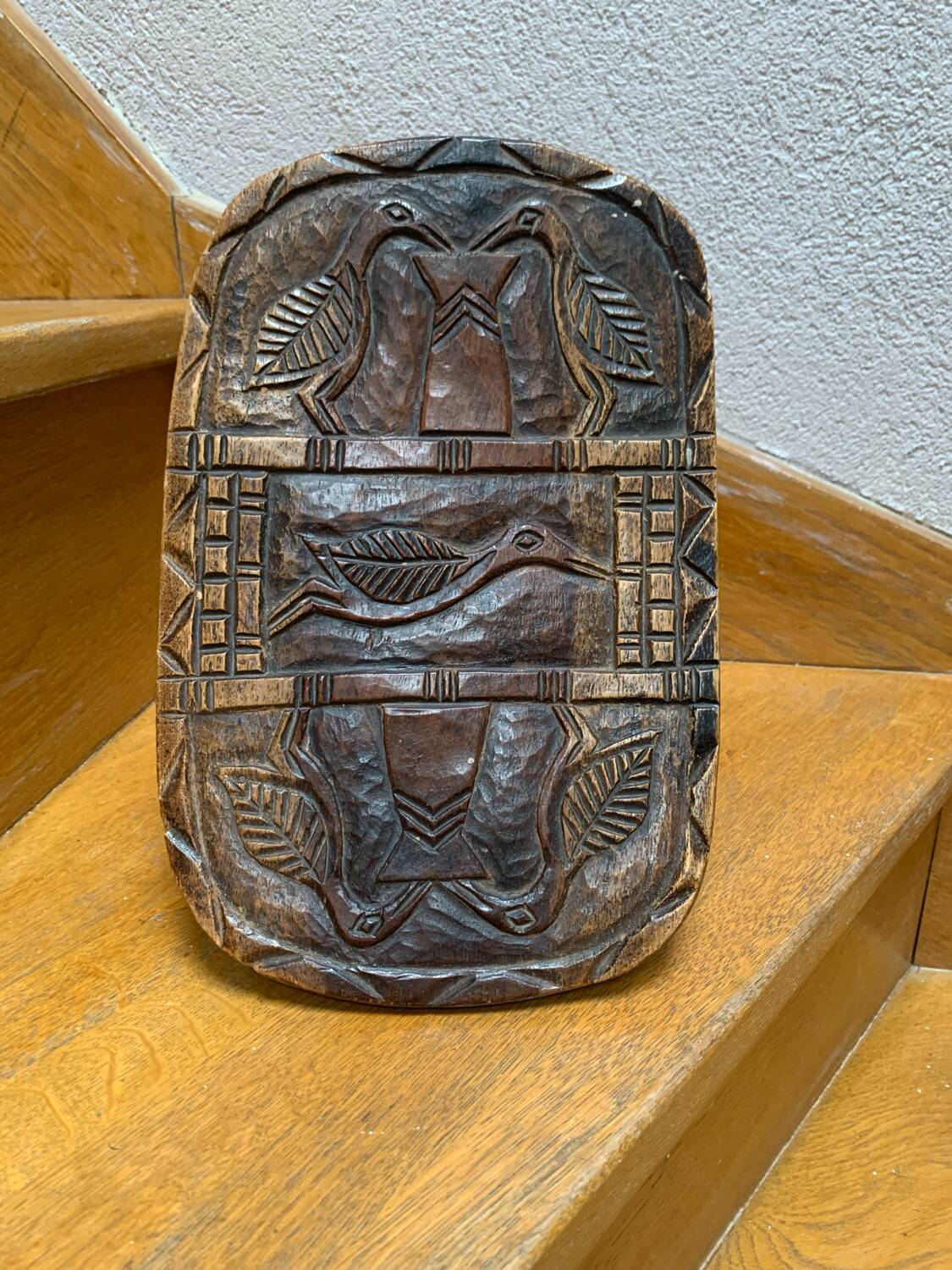 Monoxyle Quadripod Stool Animal Decor