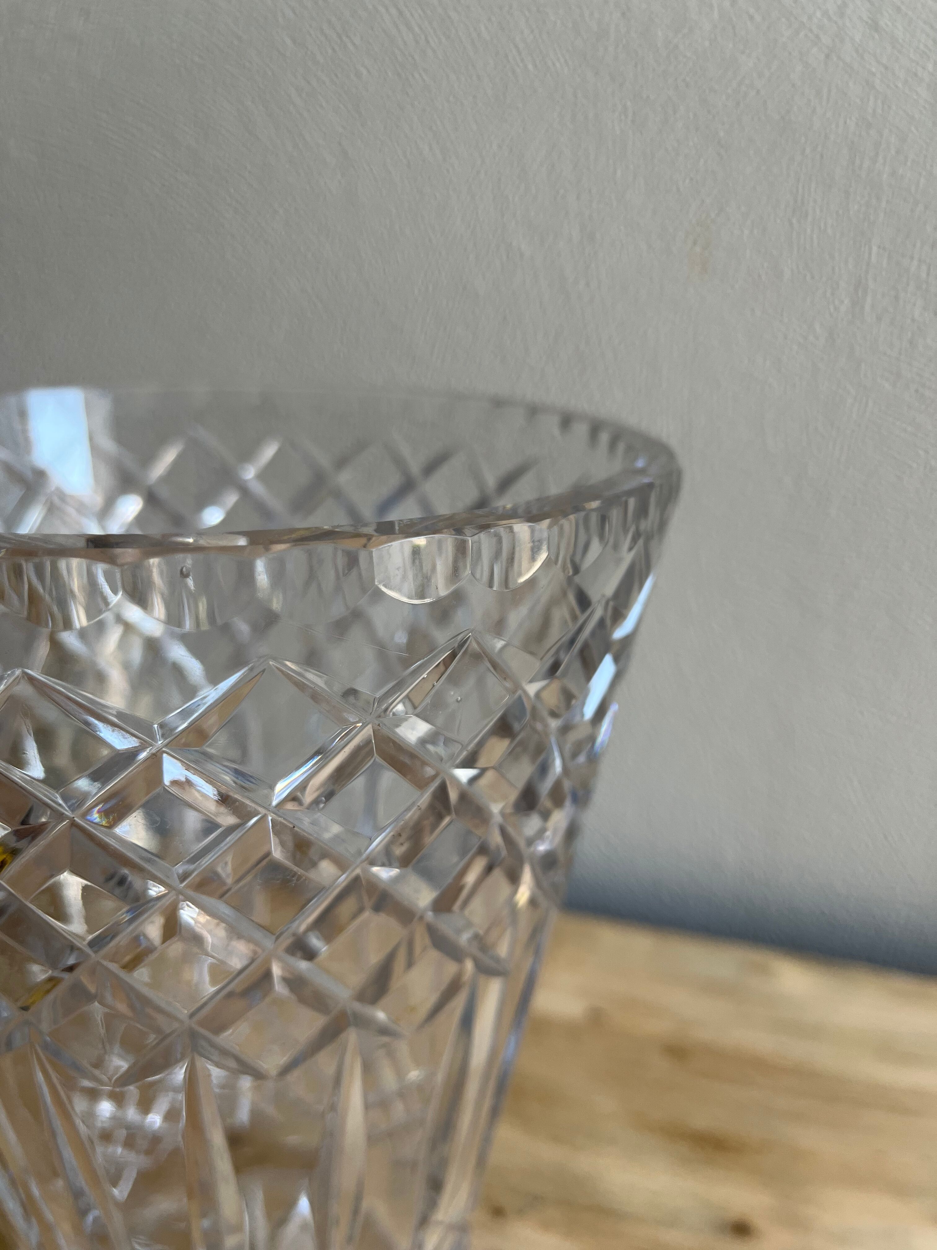 Chiseled crystal vase