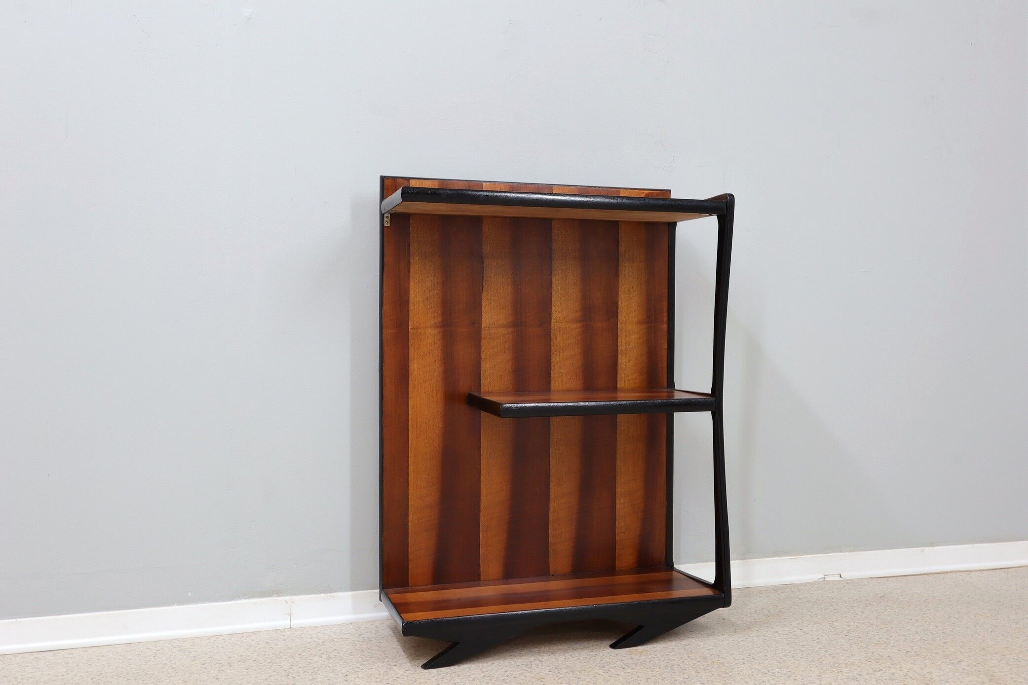 Italian art deco bookcase 1940s