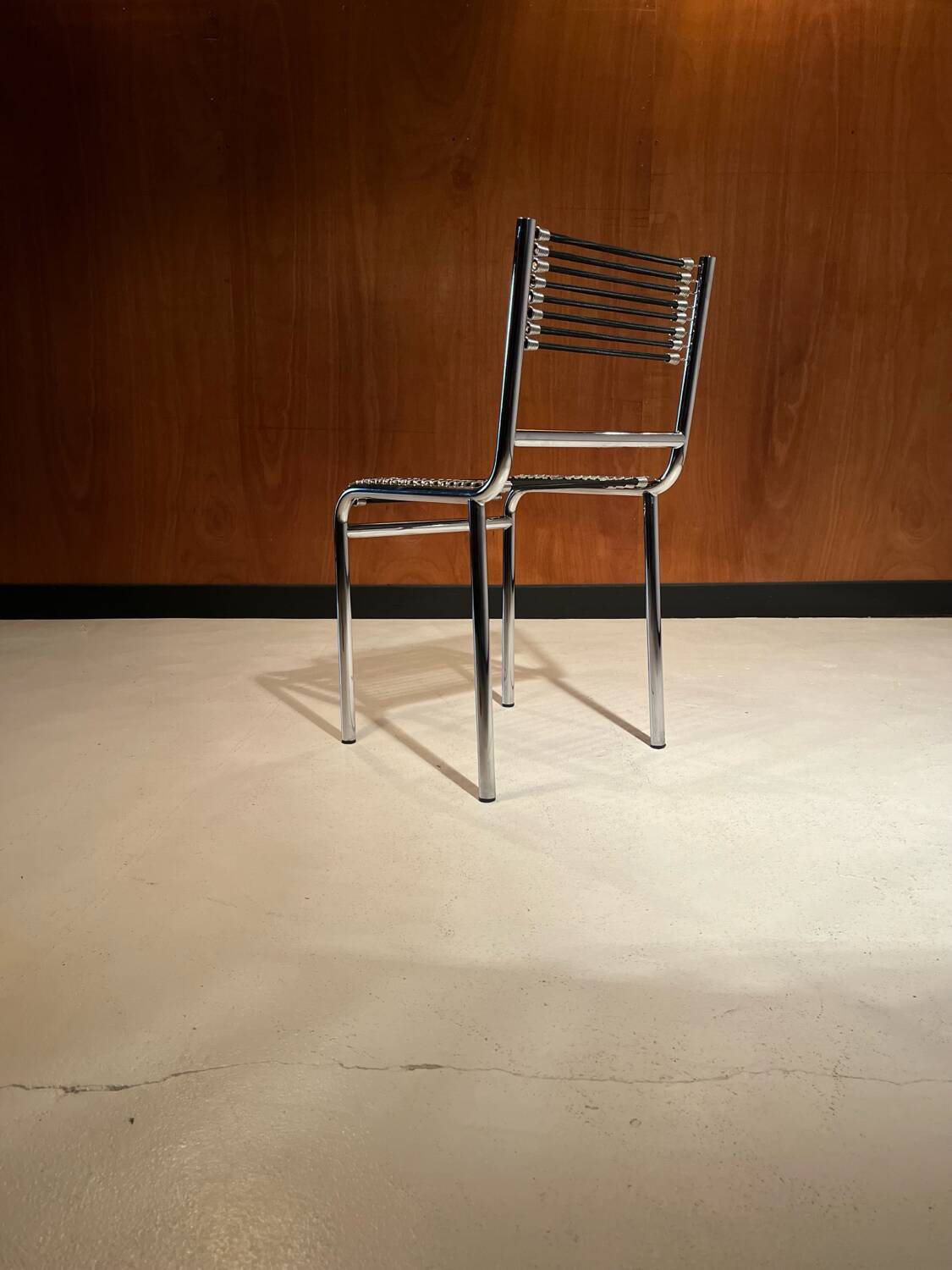 Chaise sandows / René Herbst