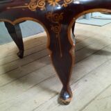 Chinese Round Table