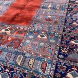 Persian-style mechanical carpet 178x194 cm