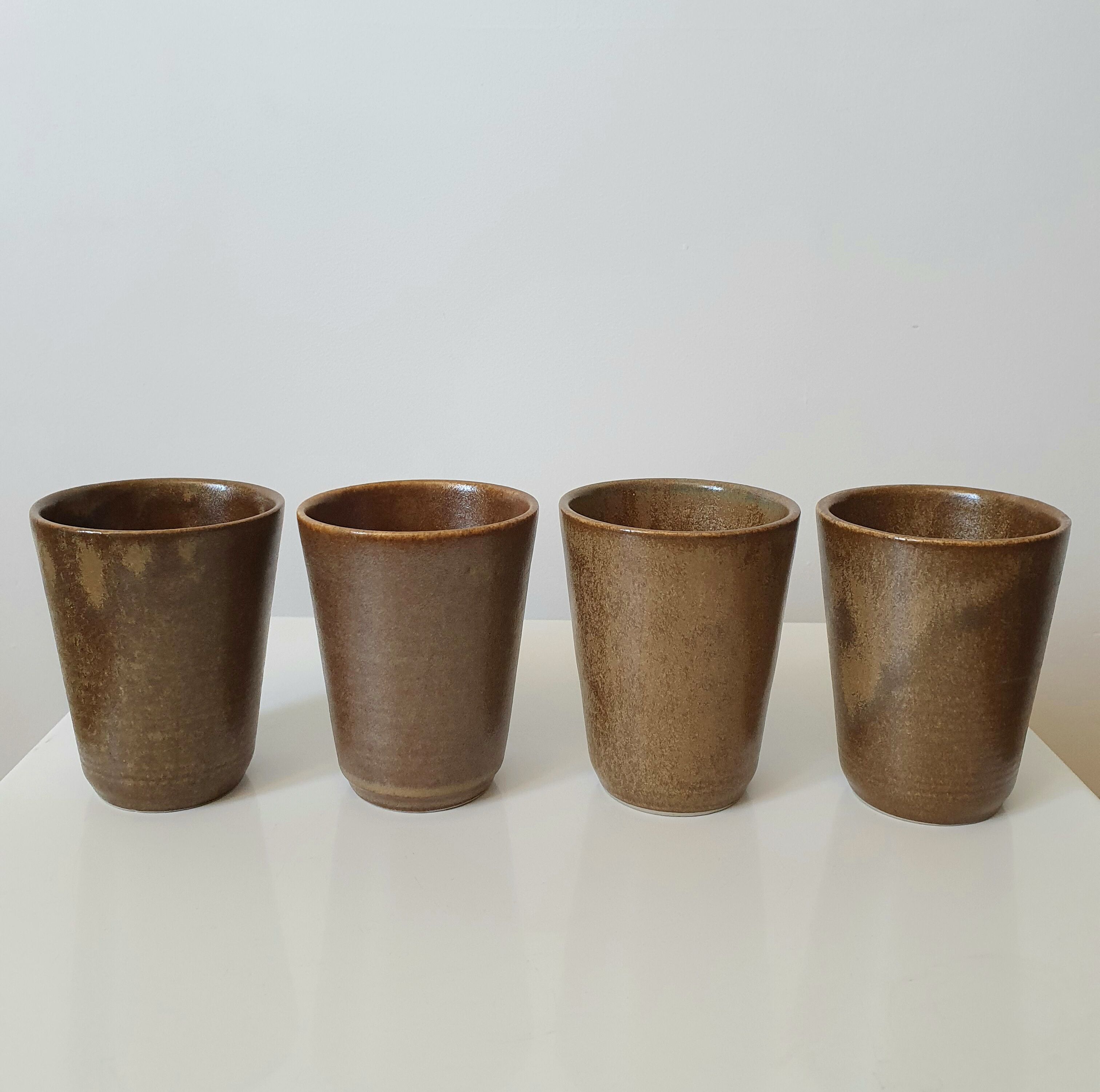 Digoin sandstone cups