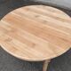 Table à manger ronde extensible Louis Philippe décapée en merisier massif 1