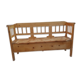 Rustic chest bench