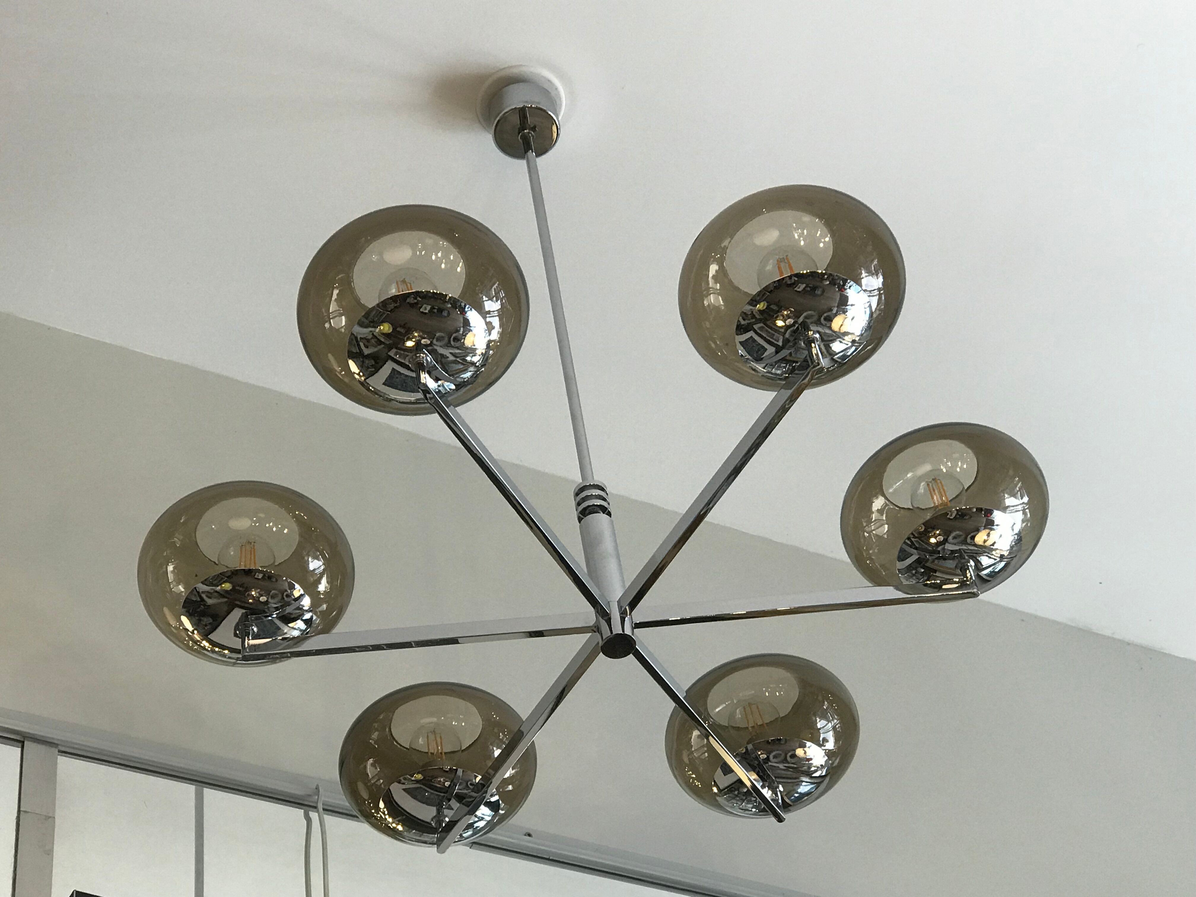 Chandelier from the Maison Sciolari 1970