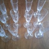 Flûttes en cristal gravé