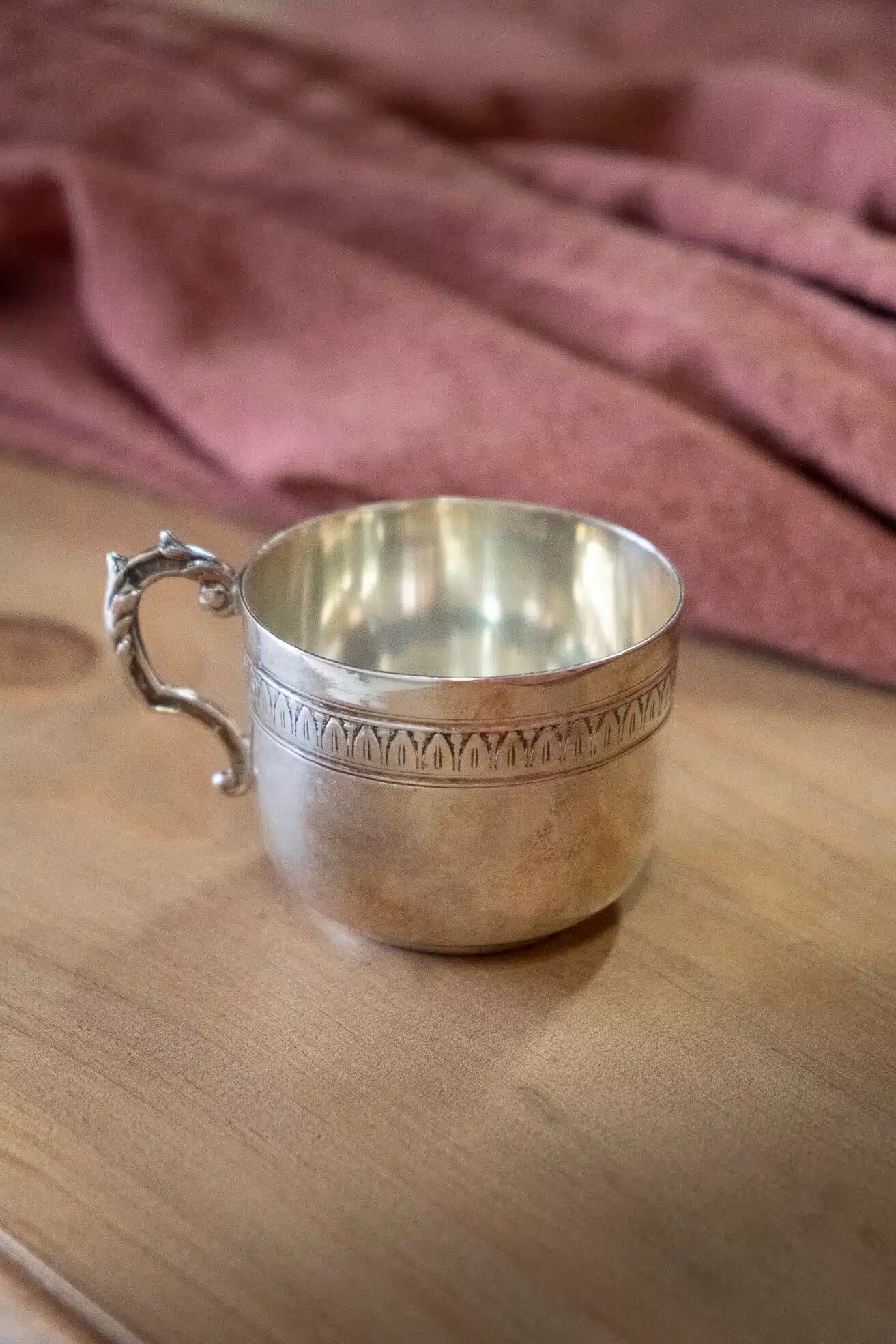 Lot de 2 tasses en métal « Louise & Suzanne »