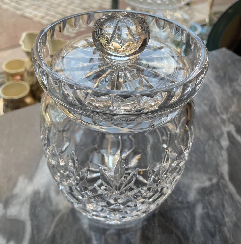 Boîte a biscuits en cristal de bohême art de la table petites douceurs