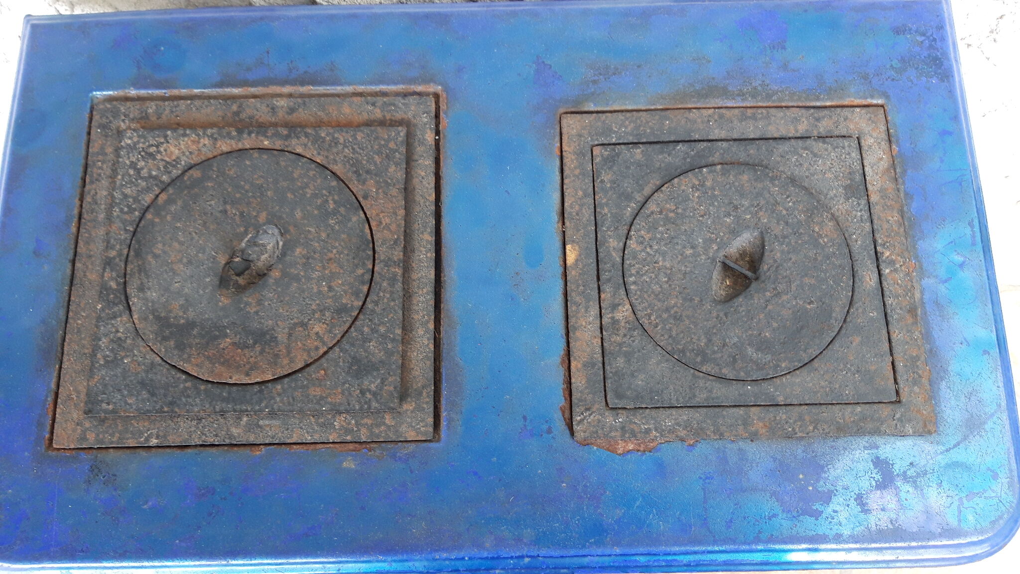 Old console stove