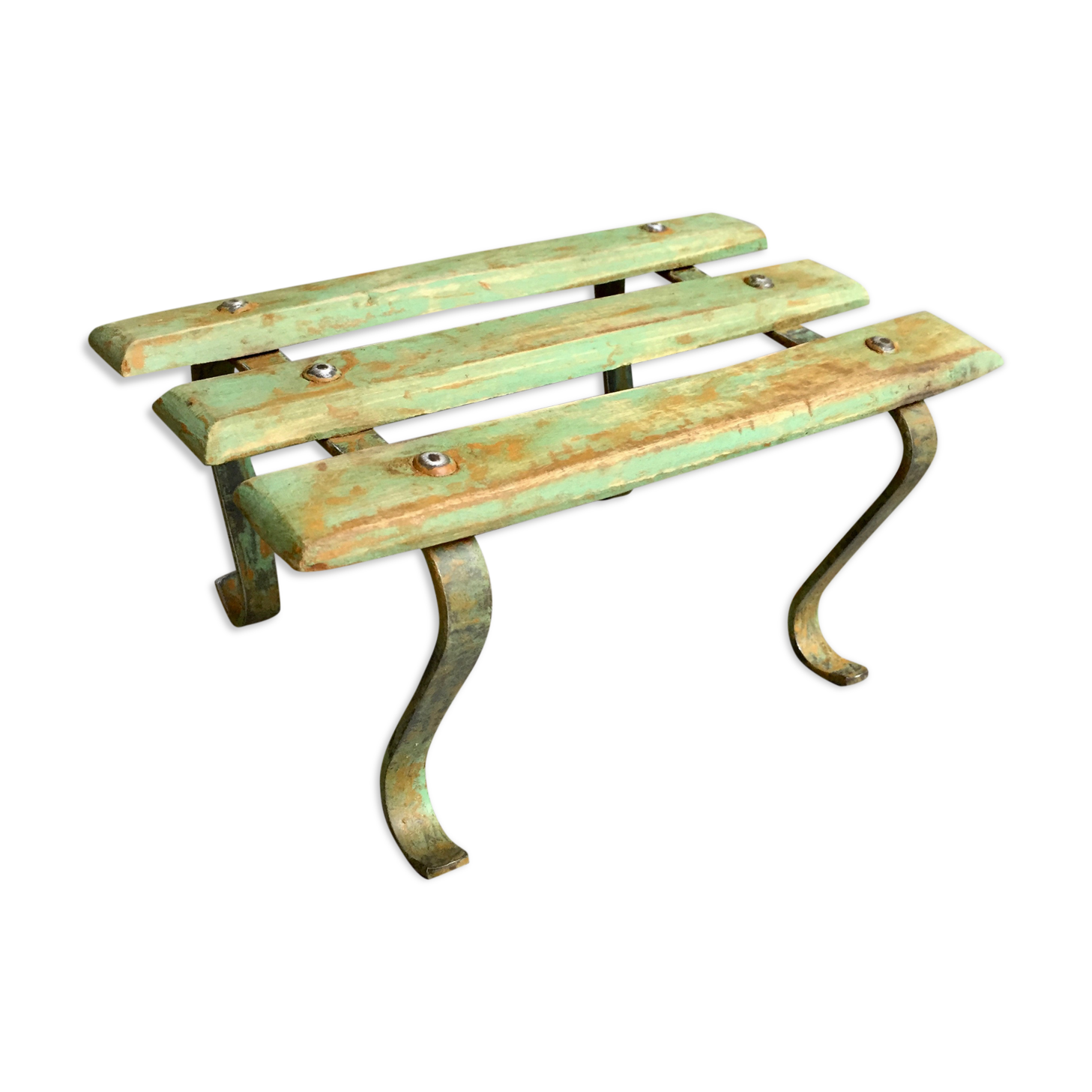 Wabi Sabi trendy bench