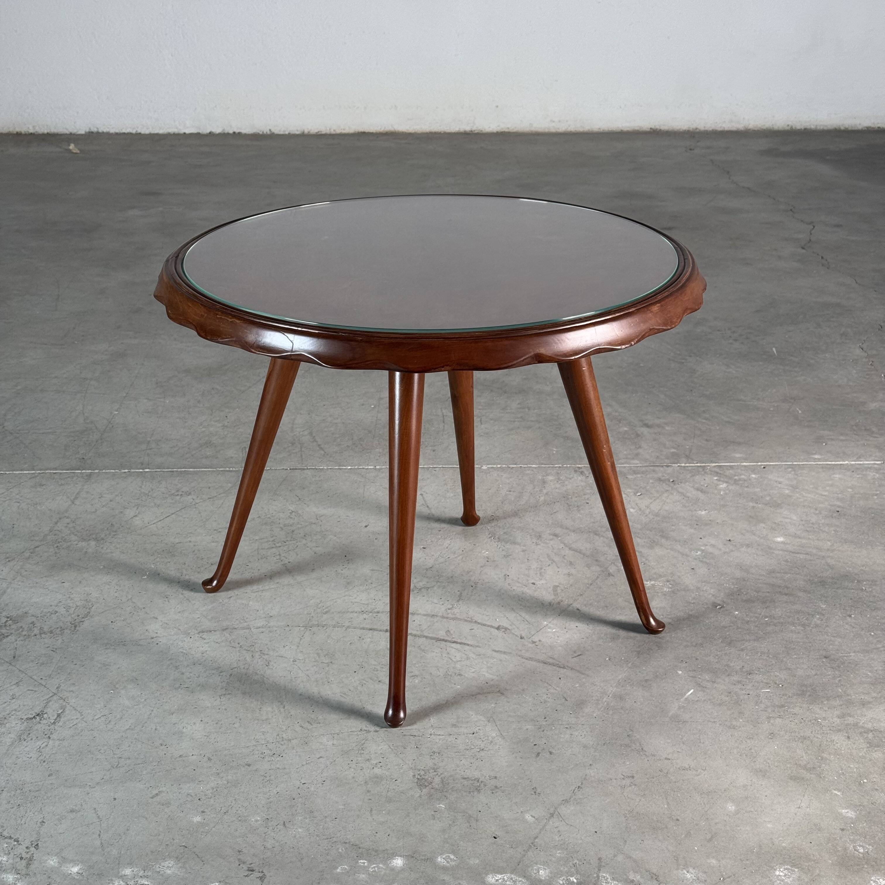 Round coffee table attributed to Paolo Buffa for Arrighi Serafino, 1950s.