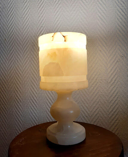 Brutalist alabaster lamp 1970