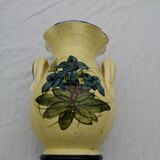 Yellow vase flower drawing
